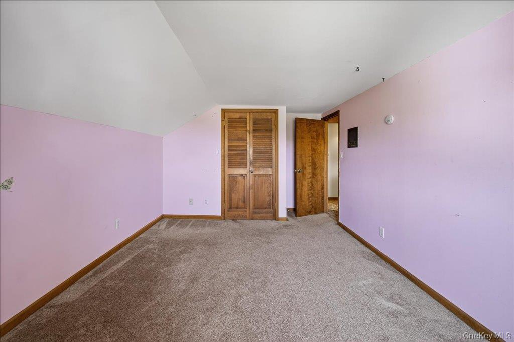 5 Burma Road, Marlboro, NY 12542