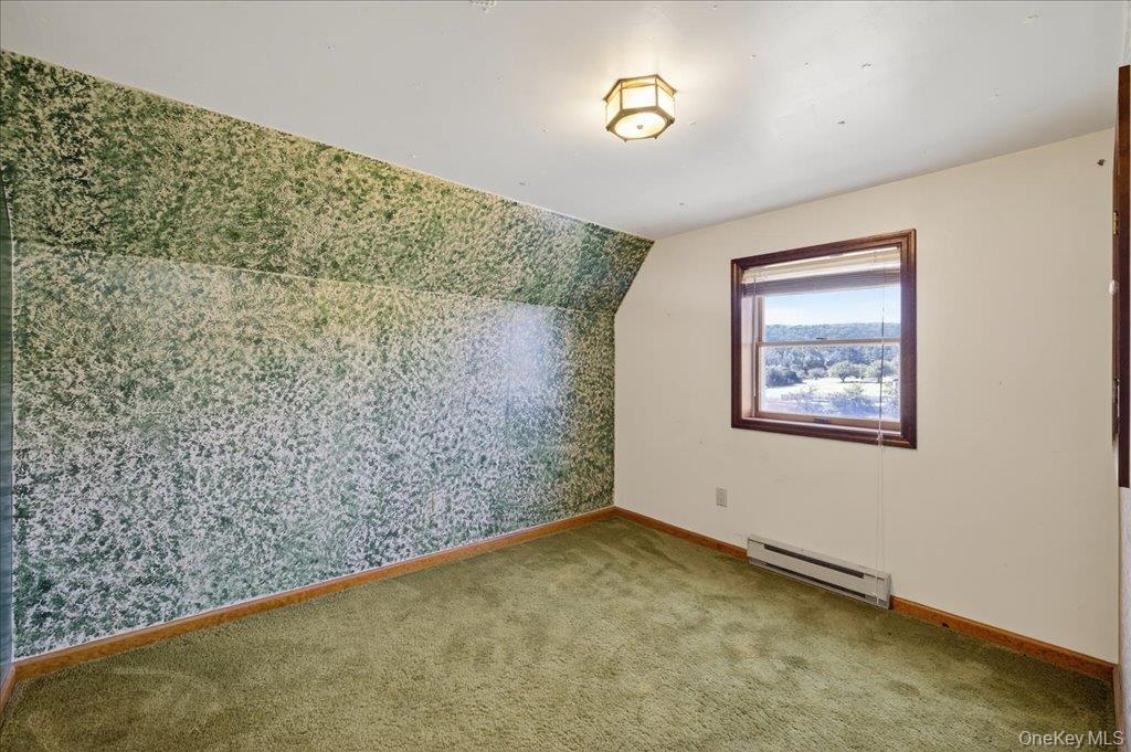 5 Burma Road, Marlboro, NY 12542