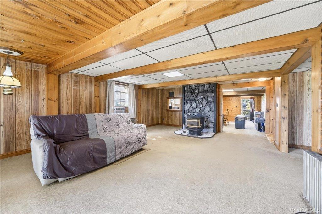 5 Burma Road, Marlboro, NY 12542