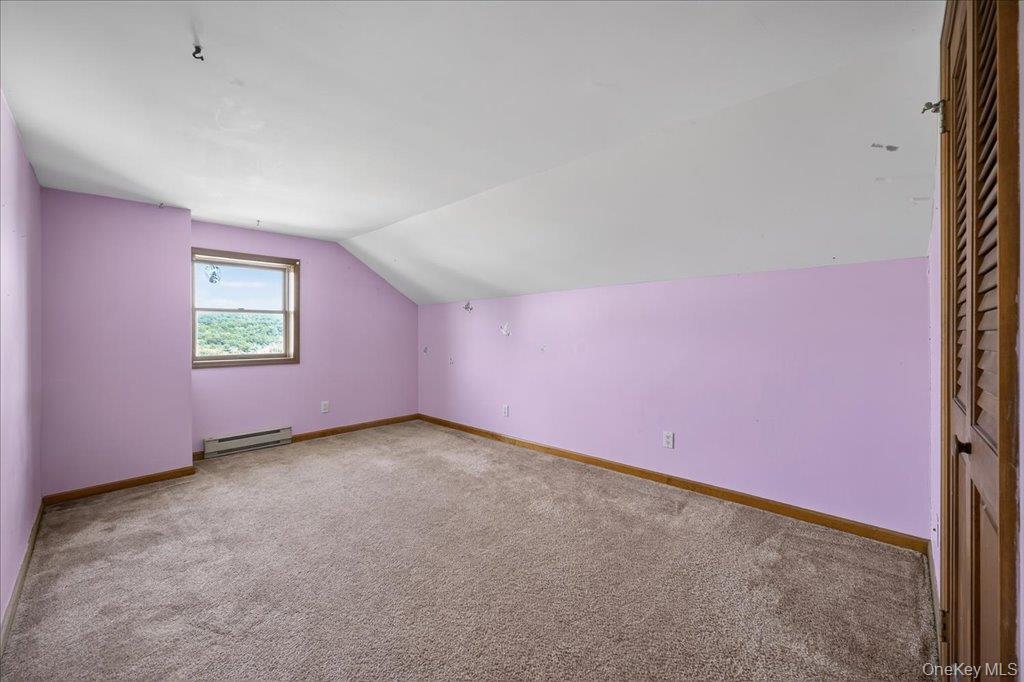 5 Burma Road, Marlboro, NY 12542