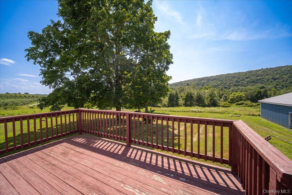 5 Burma Road, Marlboro, NY 12542