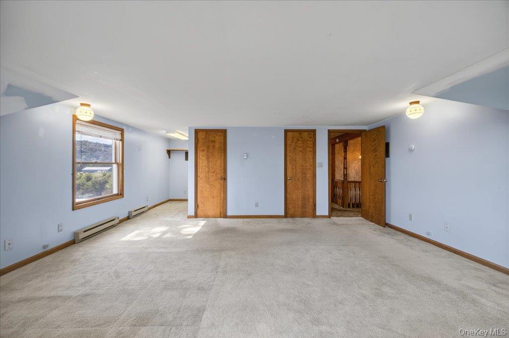 5 Burma Road, Marlboro, NY 12542