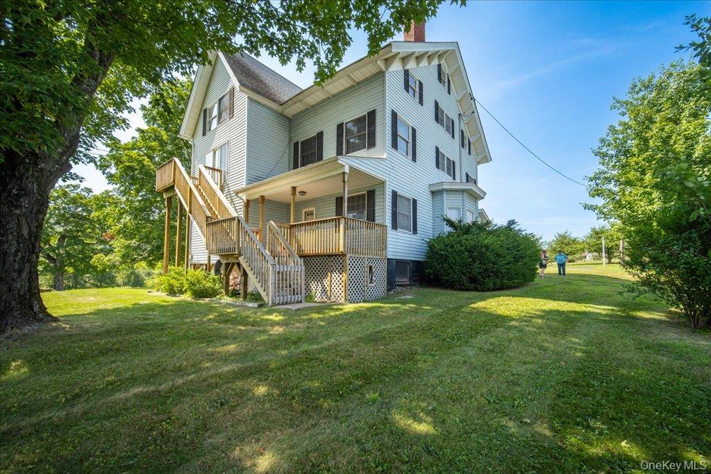 5 Burma Road, Marlboro, NY 12542