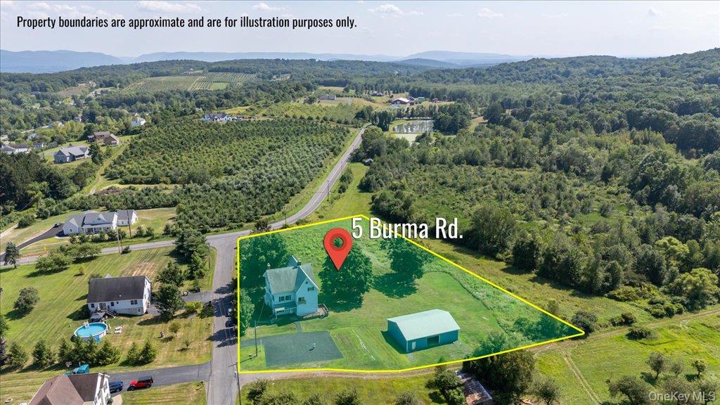 5 Burma Road, Marlboro, NY 12542