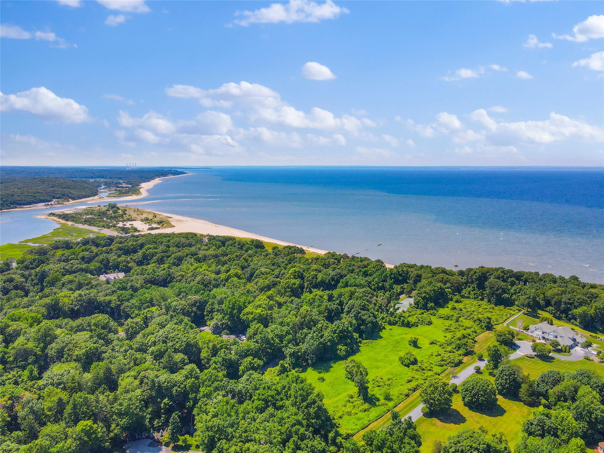 Boney Lane, Nissequogue, NY 11780