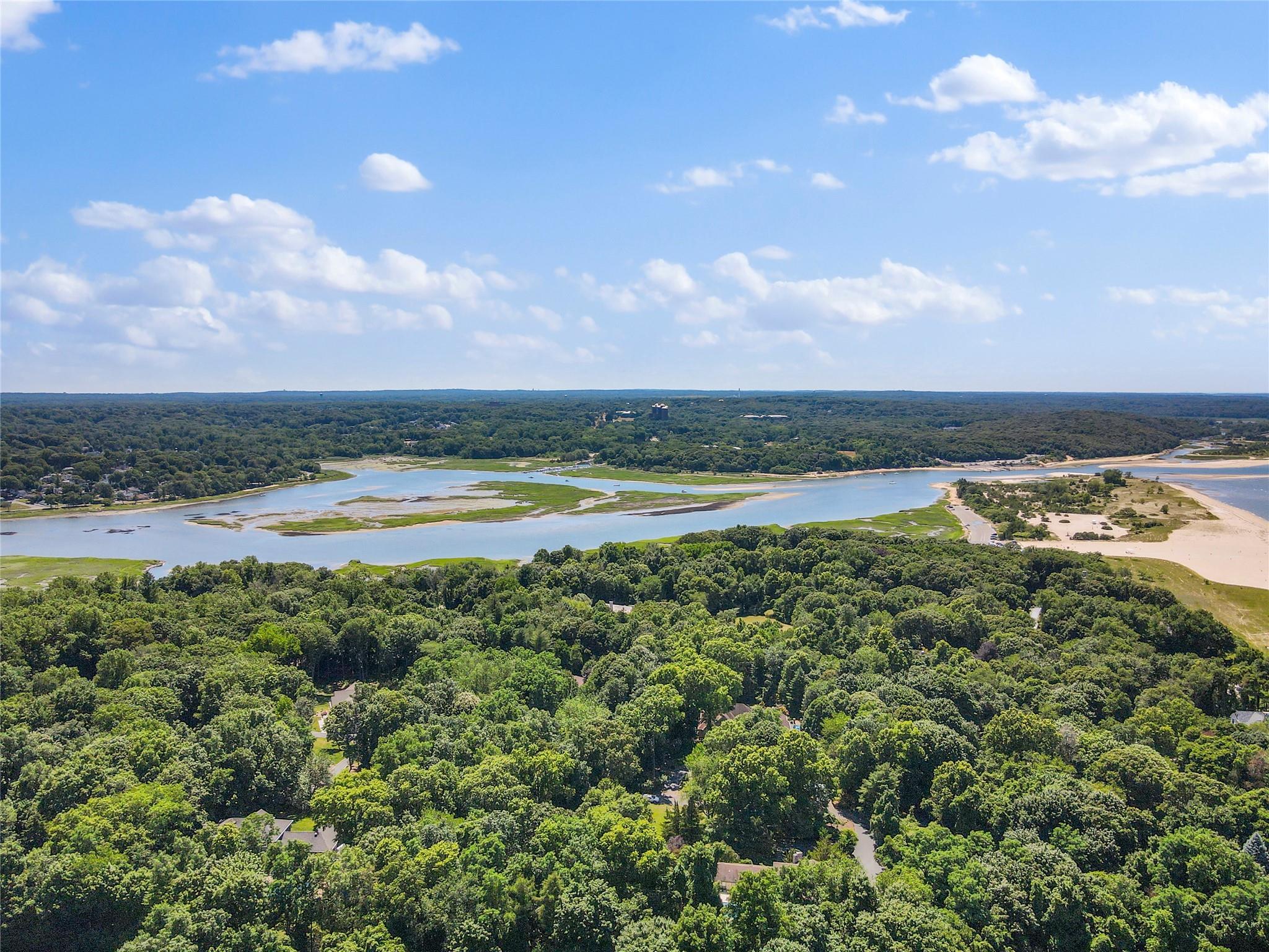 Boney Lane, Nissequogue, NY 11780