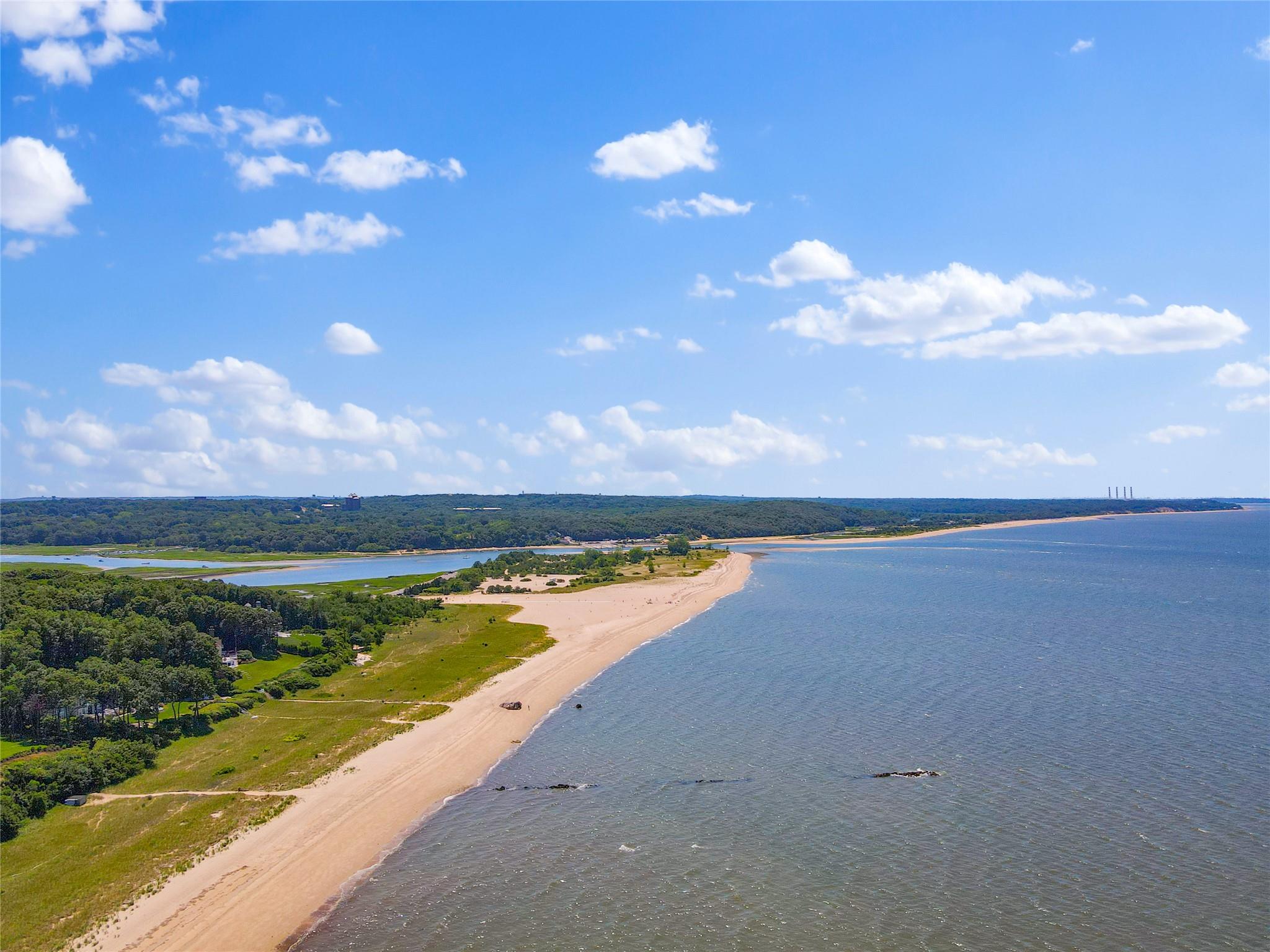 Boney Lane, Nissequogue, NY 11780