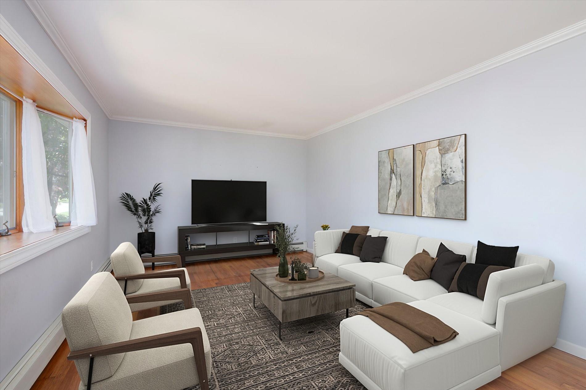 12 46th Street, Islip, NY 11751