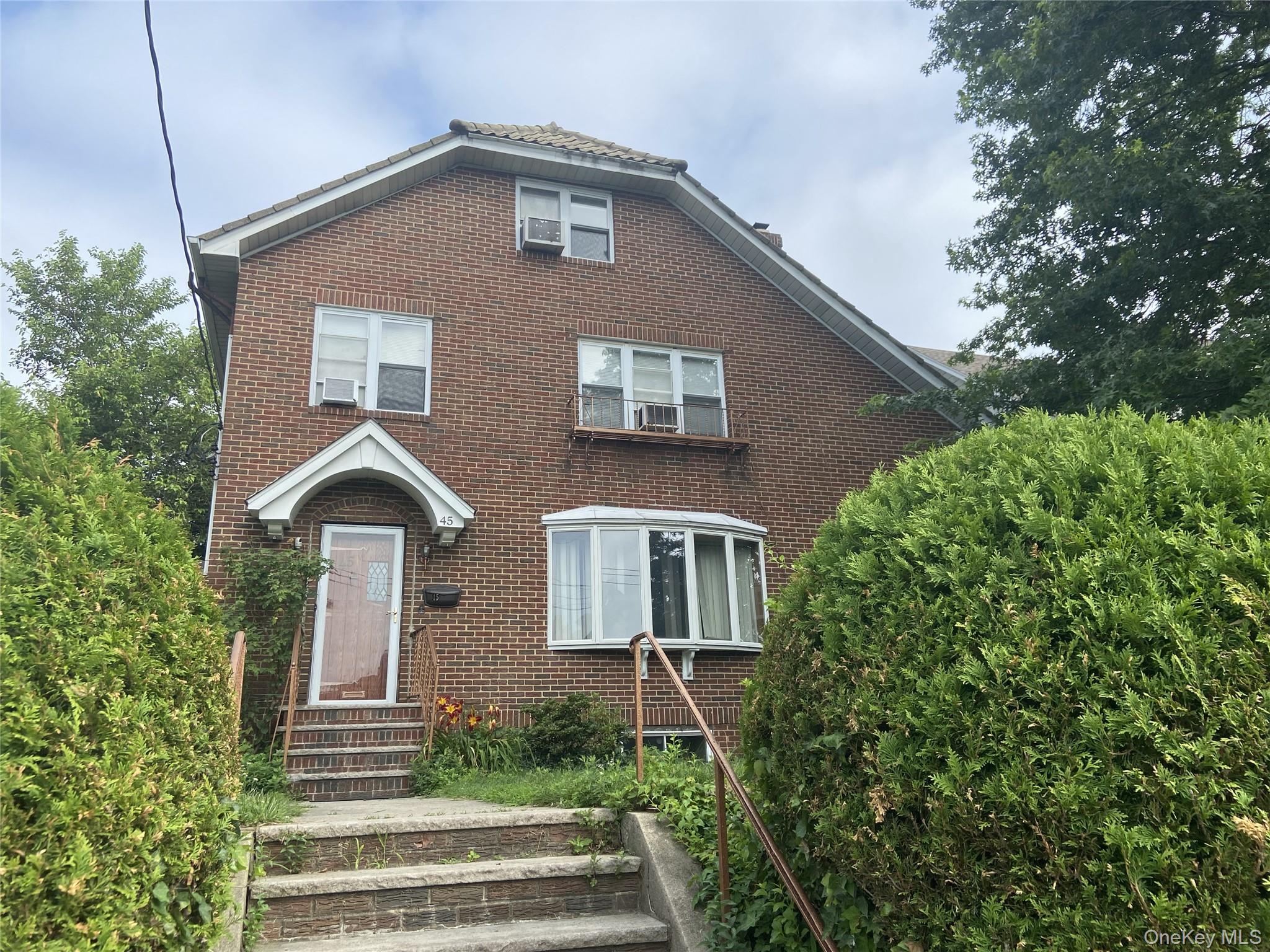 45 Davis Avenue, New Rochelle, NY 10805