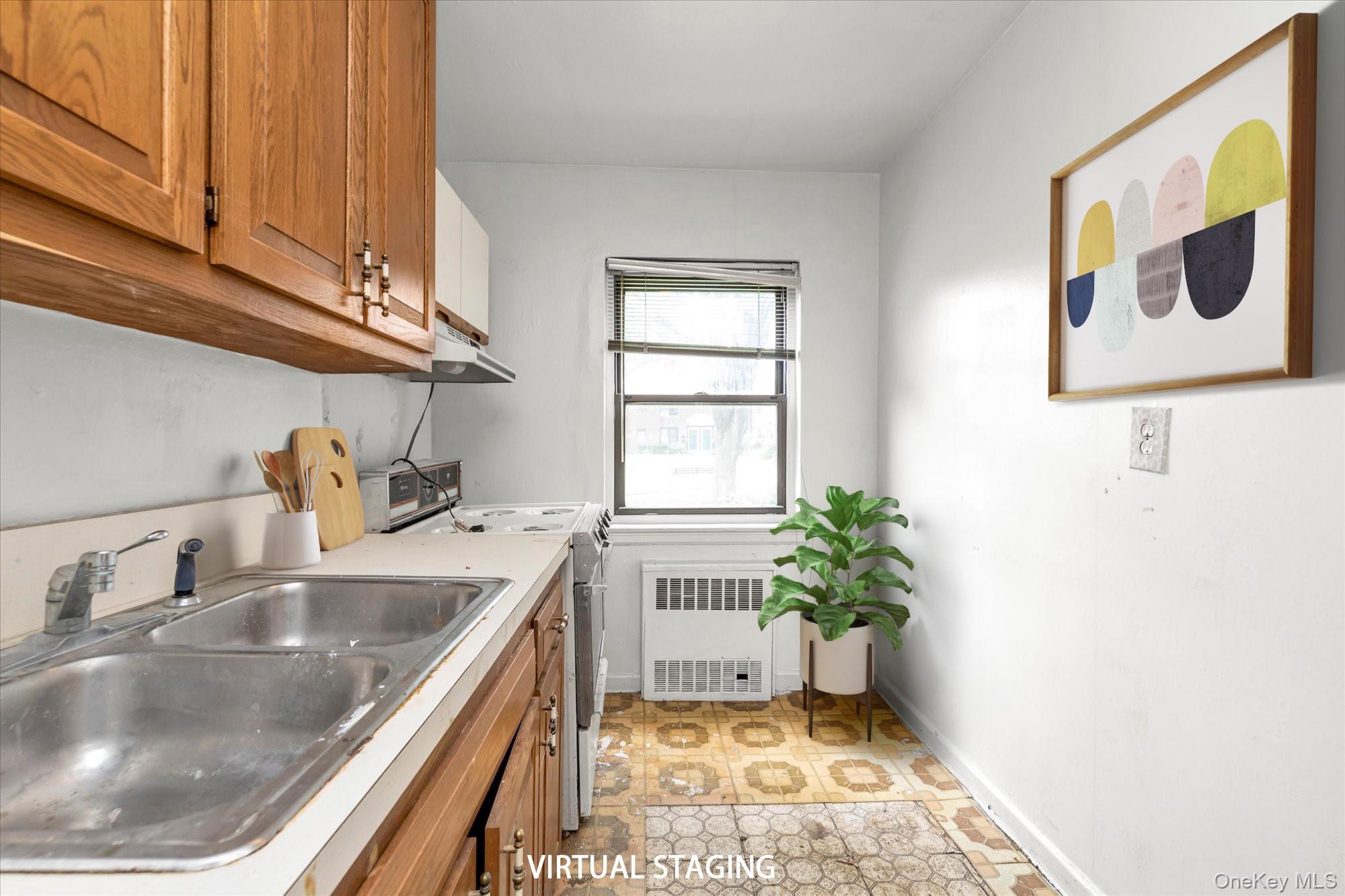 196-32 69th Ave # 1st Fl, Fresh Meadows, NY 11365