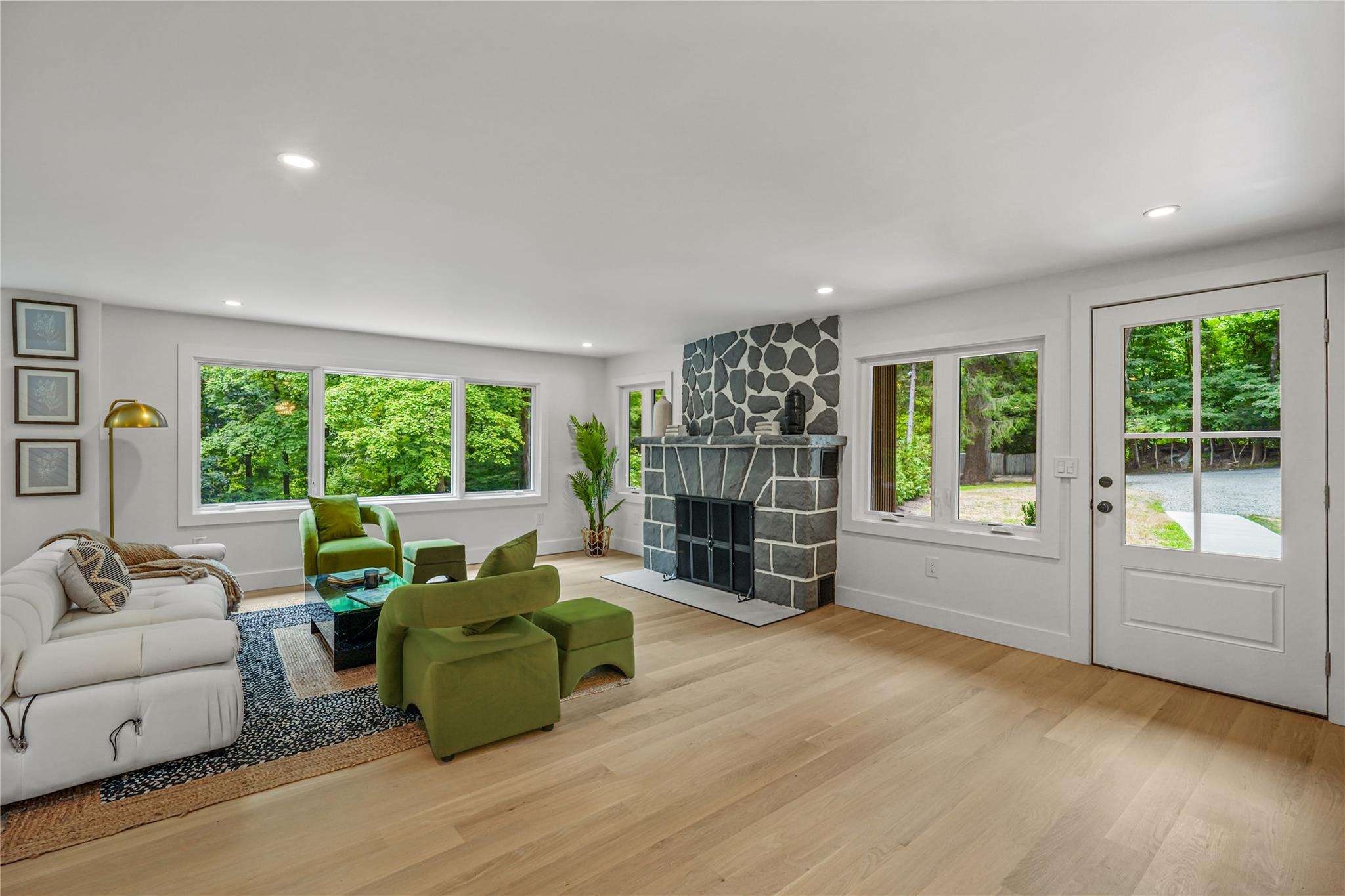 10 Wood Dale Avenue, Croton-on-Hudson, NY 10520