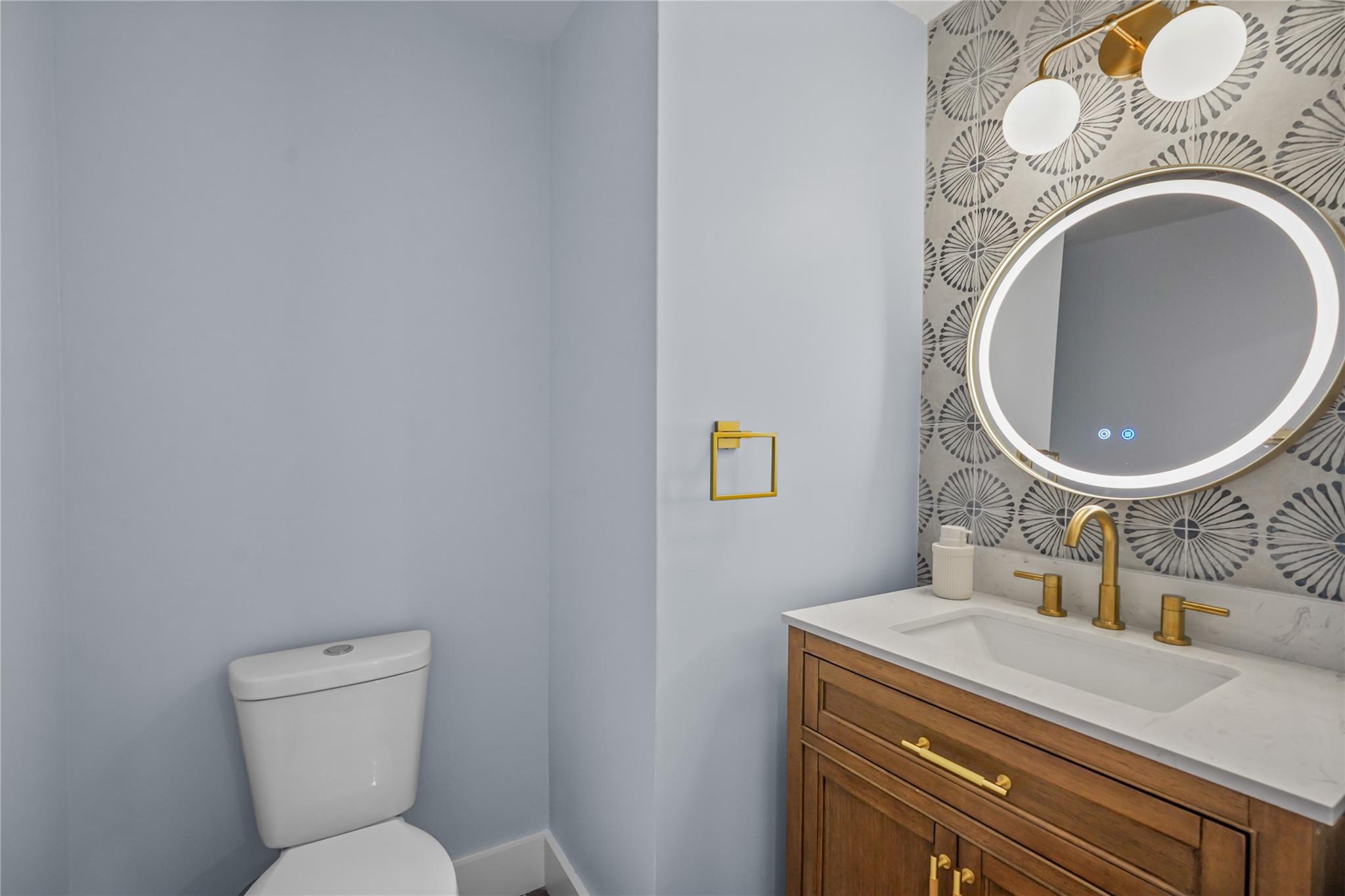 10 Wood Dale Avenue, Croton-on-Hudson, NY 10520