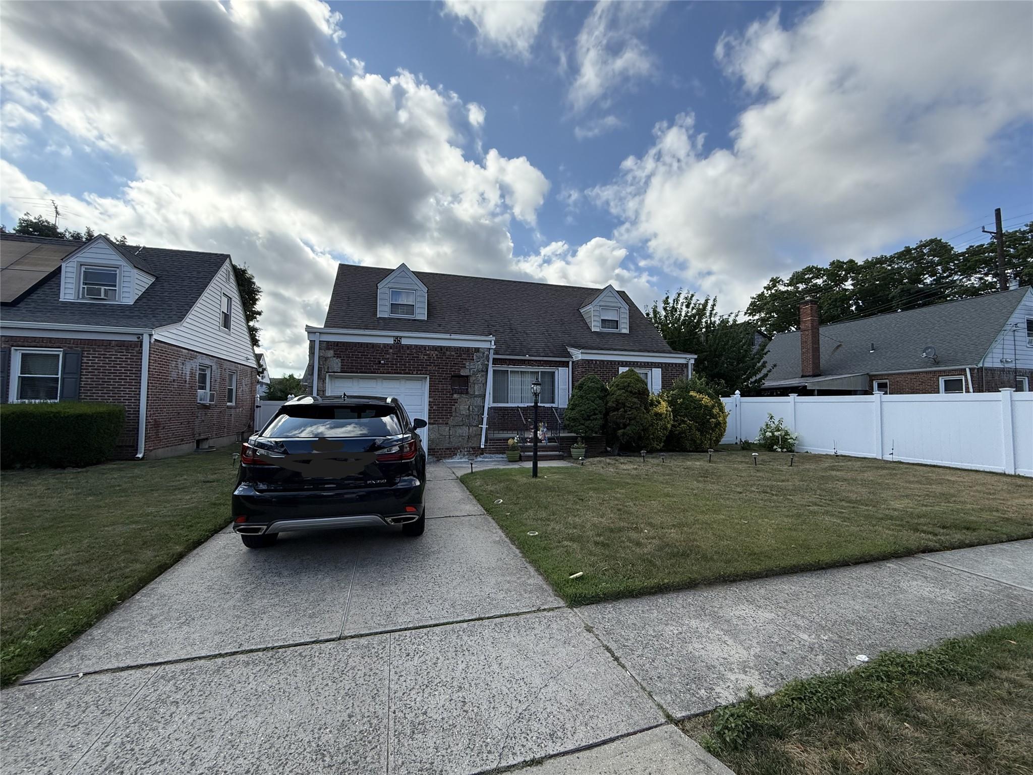 55 Elizabeth Street, Valley Stream, NY 11580