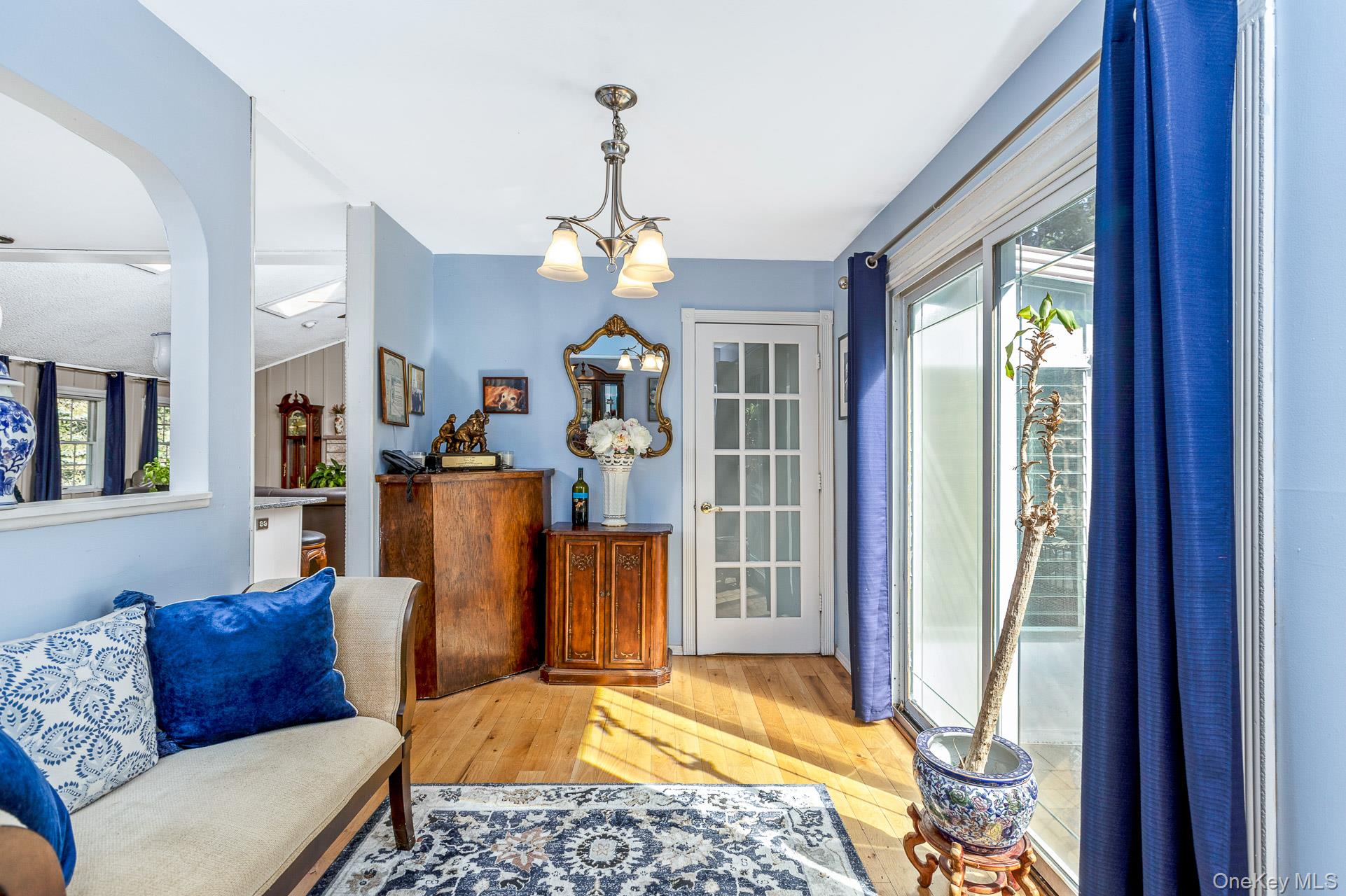 43 Fox Lane, Shoreham, NY 11786