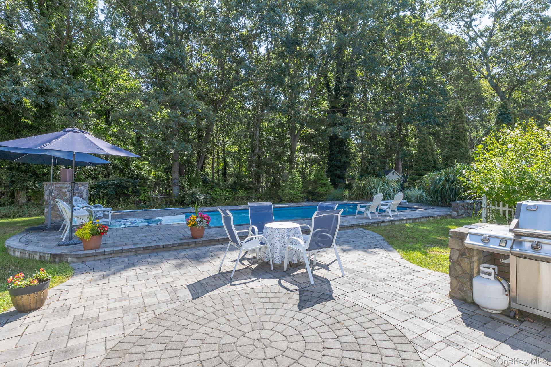 43 Fox Lane, Shoreham, NY 11786