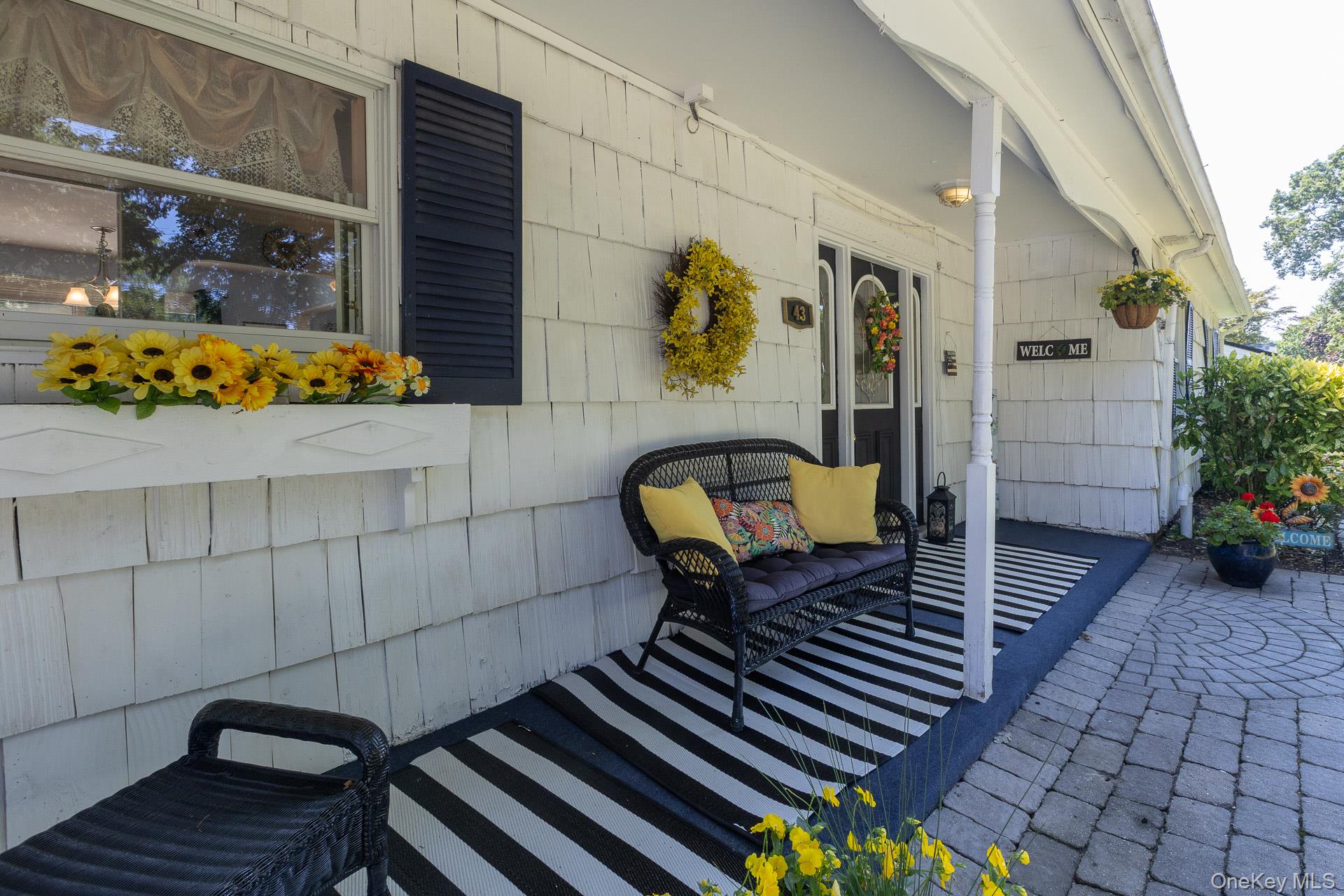 43 Fox Lane, Shoreham, NY 11786