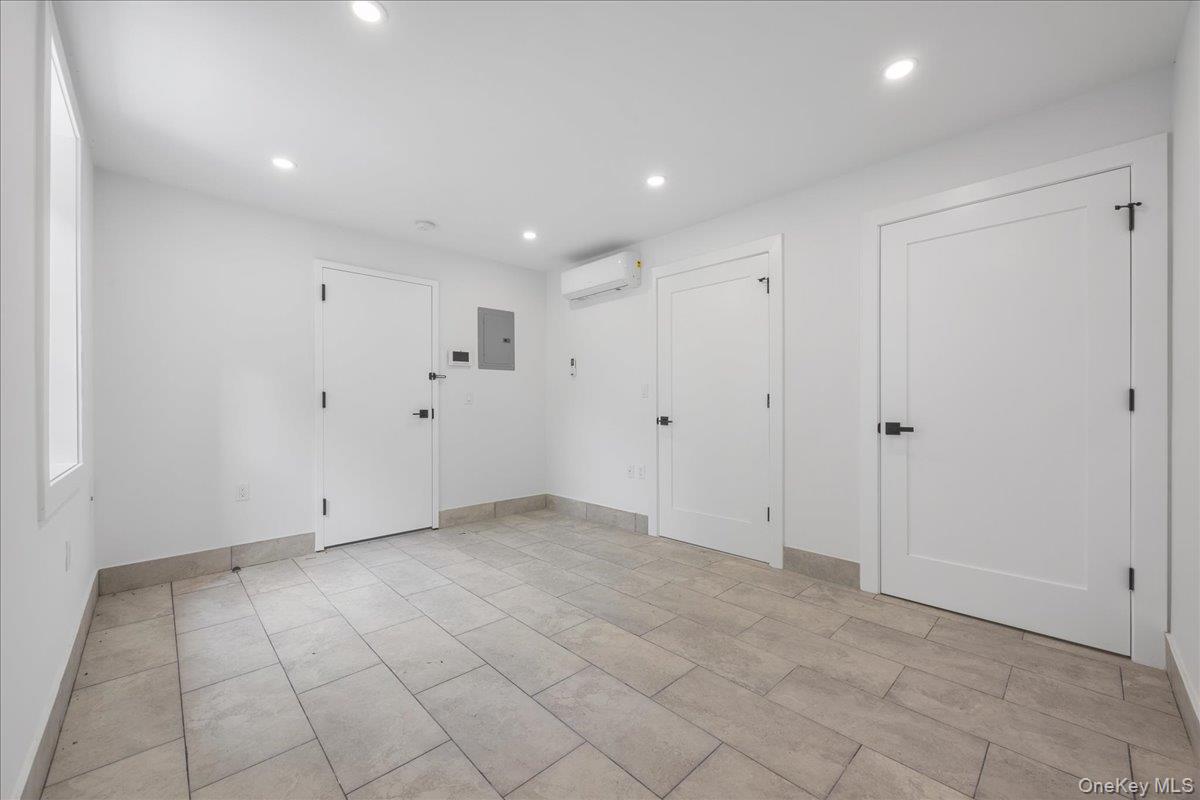 2740 Sexton Place, Bronx, NY 10469