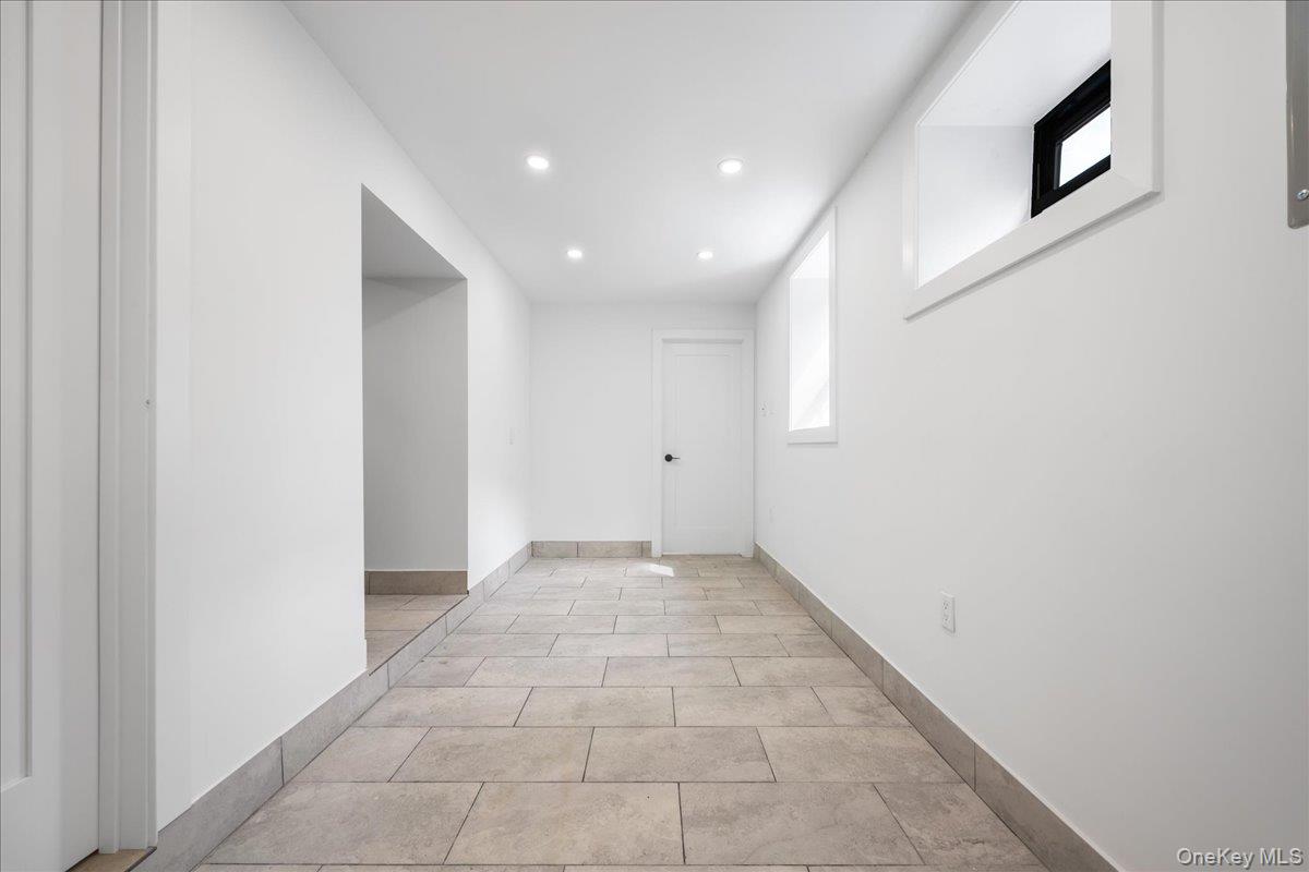 2740 Sexton Place, Bronx, NY 10469