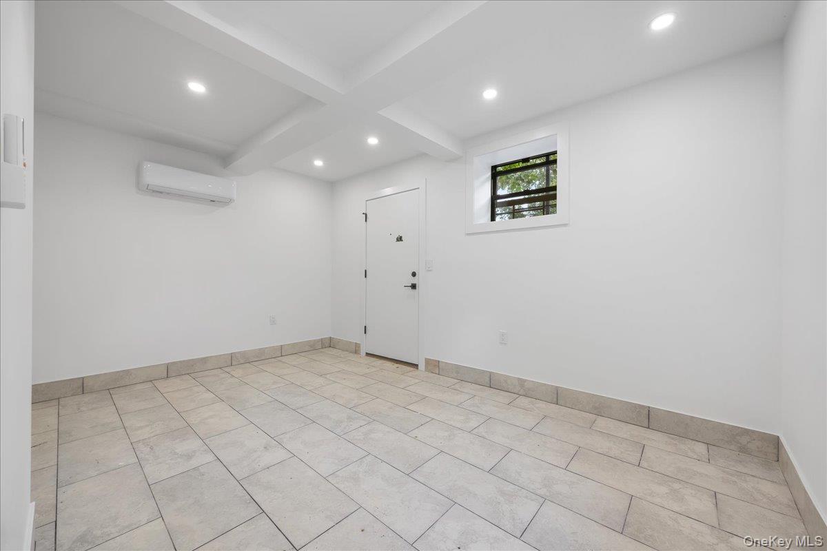 2740 Sexton Place, Bronx, NY 10469