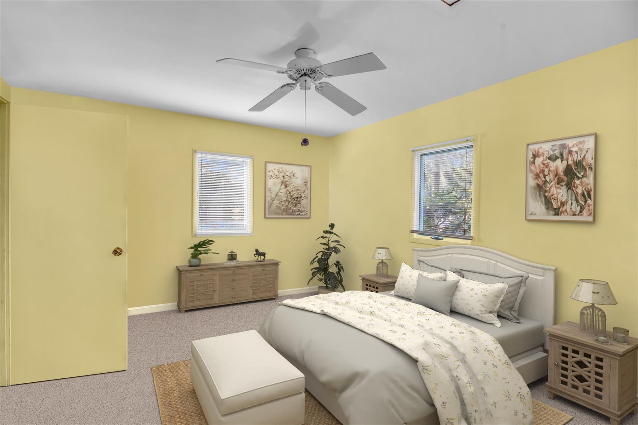 4 Highland Avenue, Farmingville, NY 11738