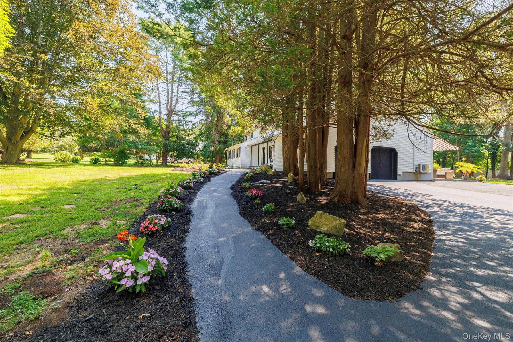 12 Northfield Drive, Northport, NY 11768