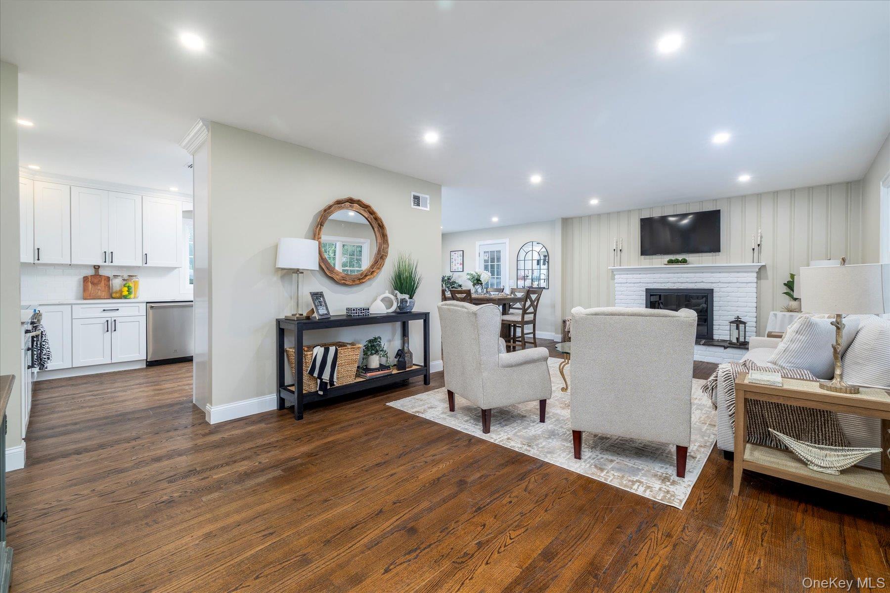 12 Northfield Drive, Northport, NY 11768