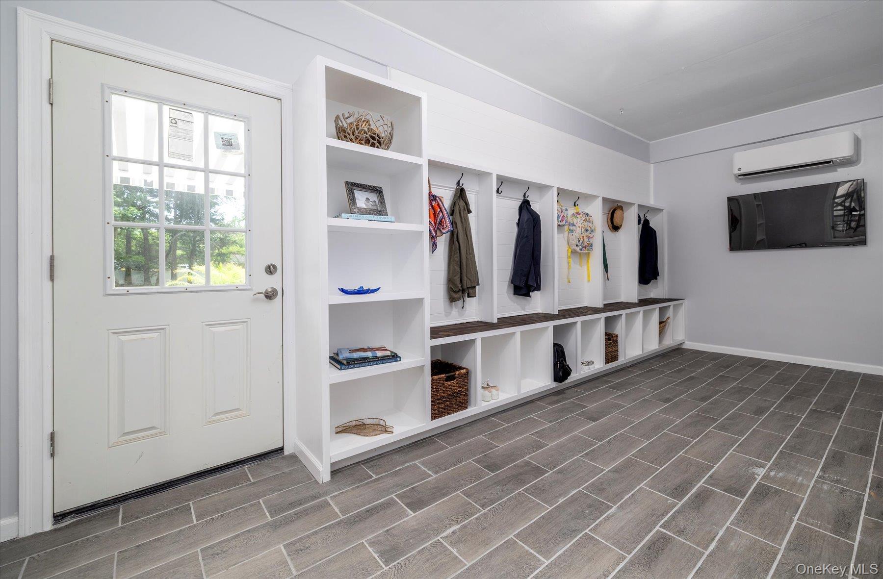 12 Northfield Drive, Northport, NY 11768