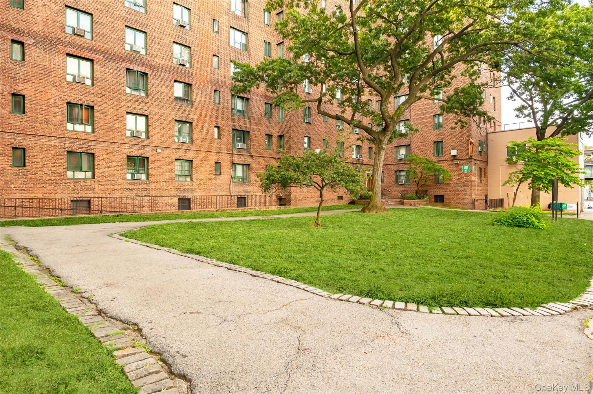 1314 Virginia Avenue # 6G, Bronx, NY 10462