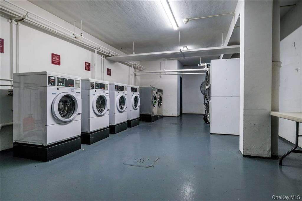 290 Collins Ave # 3B, Mount Vernon, NY 10552