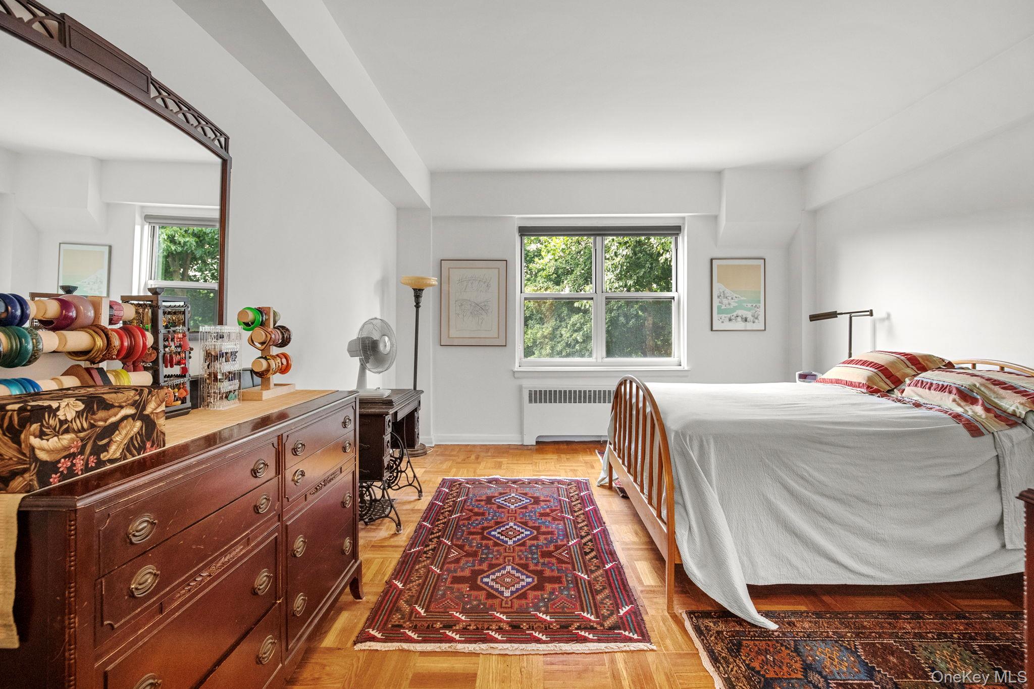 290 Collins Ave # 3B, Mount Vernon, NY 10552