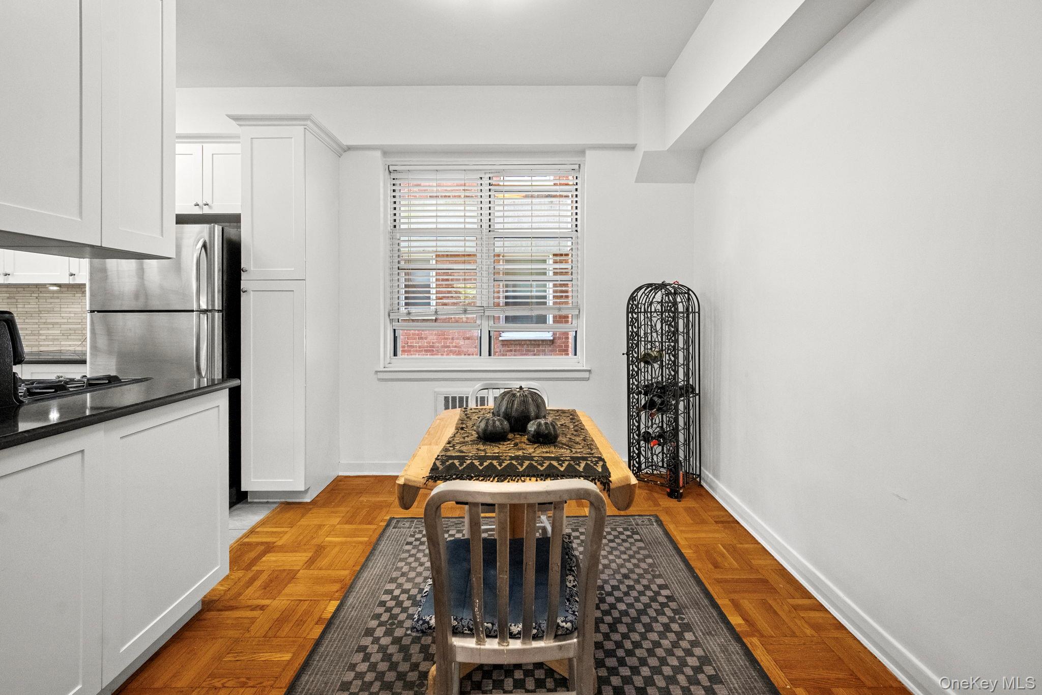 290 Collins Ave # 3B, Mount Vernon, NY 10552