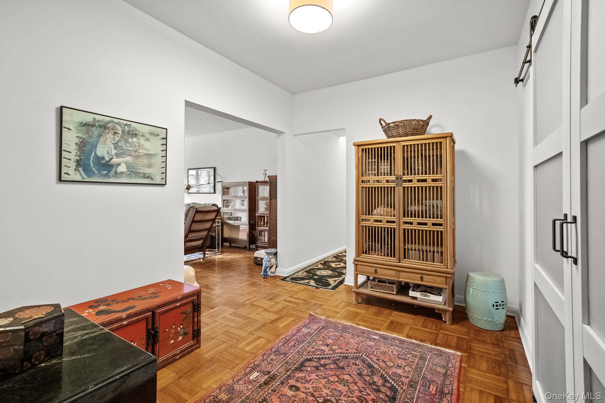 290 Collins Ave # 3B, Mount Vernon, NY 10552