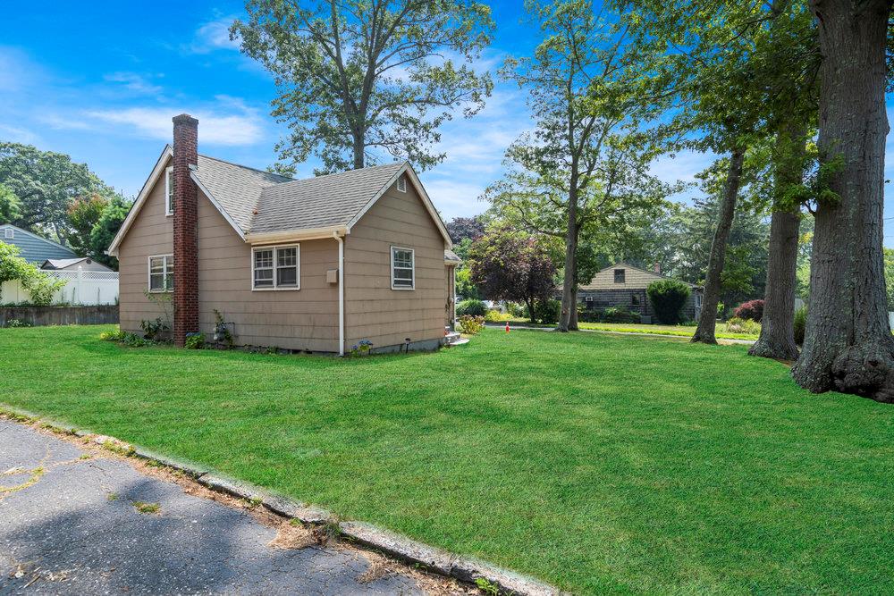 61 High Hill Drive, Sound Beach, NY 11789