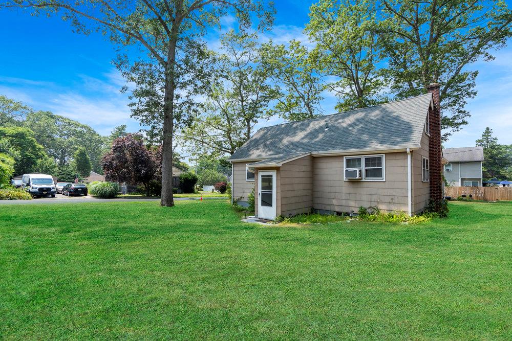 61 High Hill Drive, Sound Beach, NY 11789