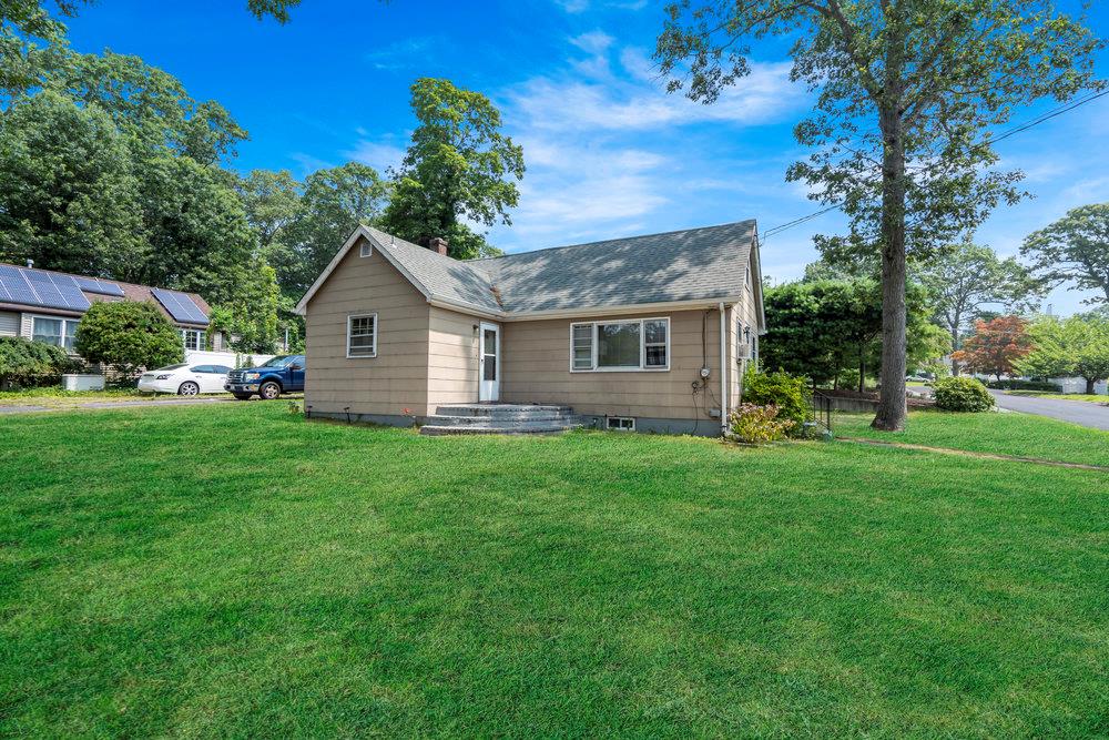 61 High Hill Drive, Sound Beach, NY 11789