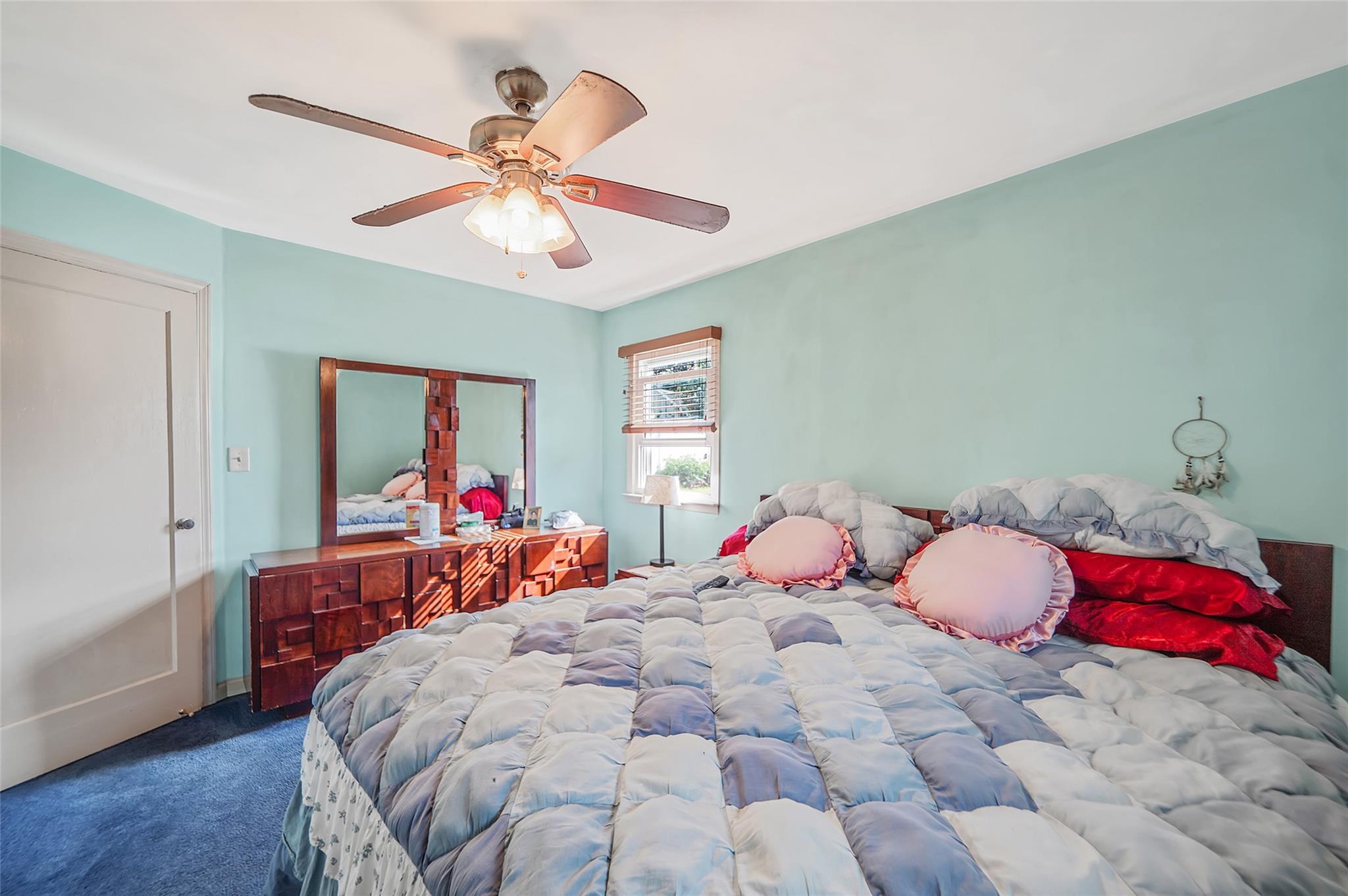 2475 Marshall Avenue, North Bellmore, NY 11710