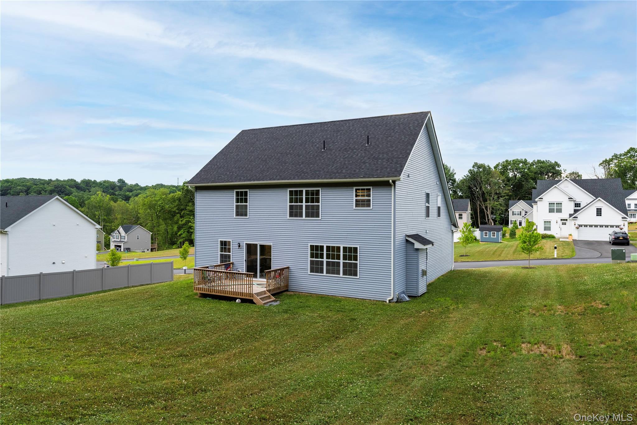 219 Ridgeline Drive, Poughkeepsie, NY 12603