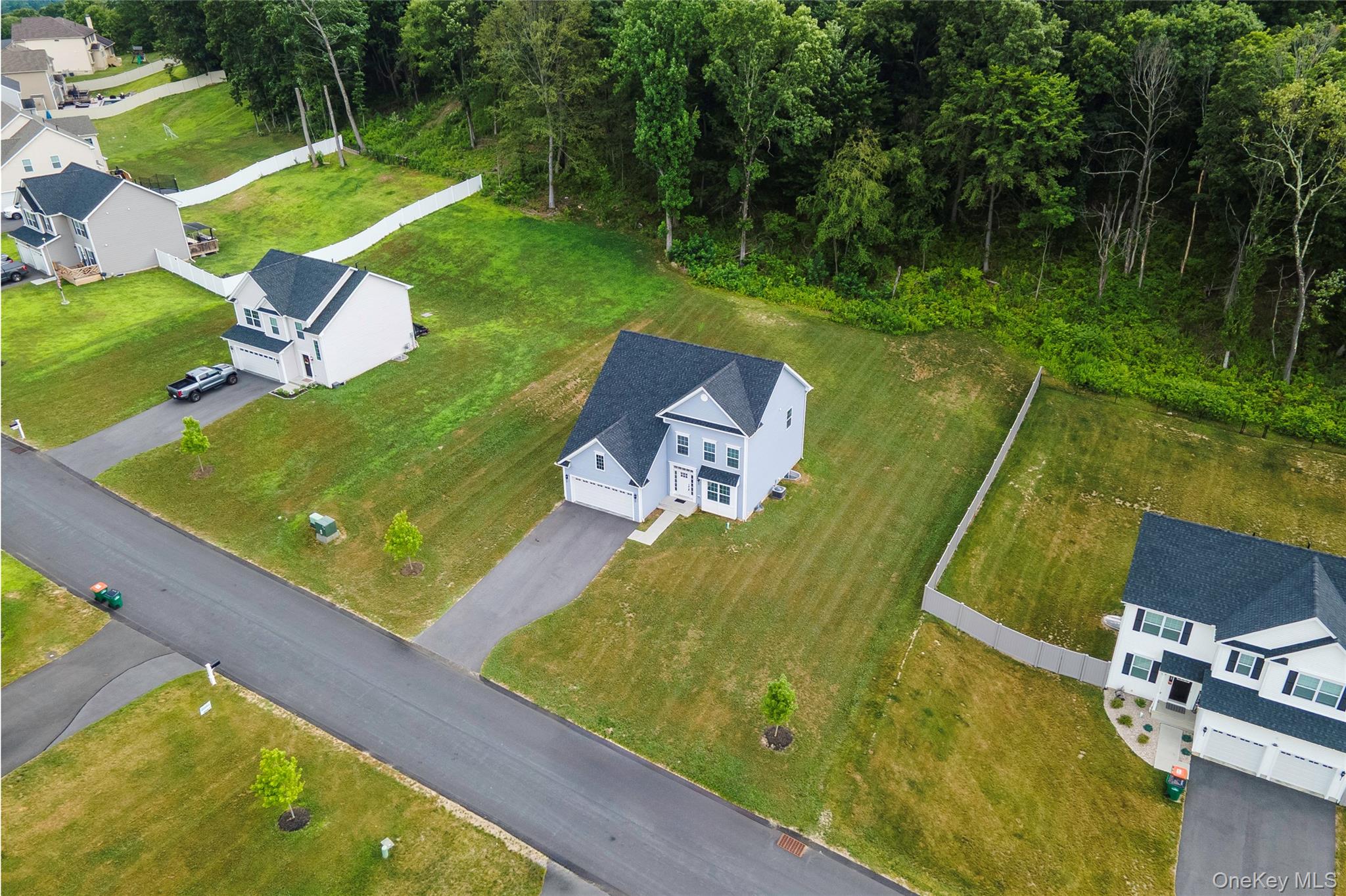 219 Ridgeline Drive, Poughkeepsie, NY 12603