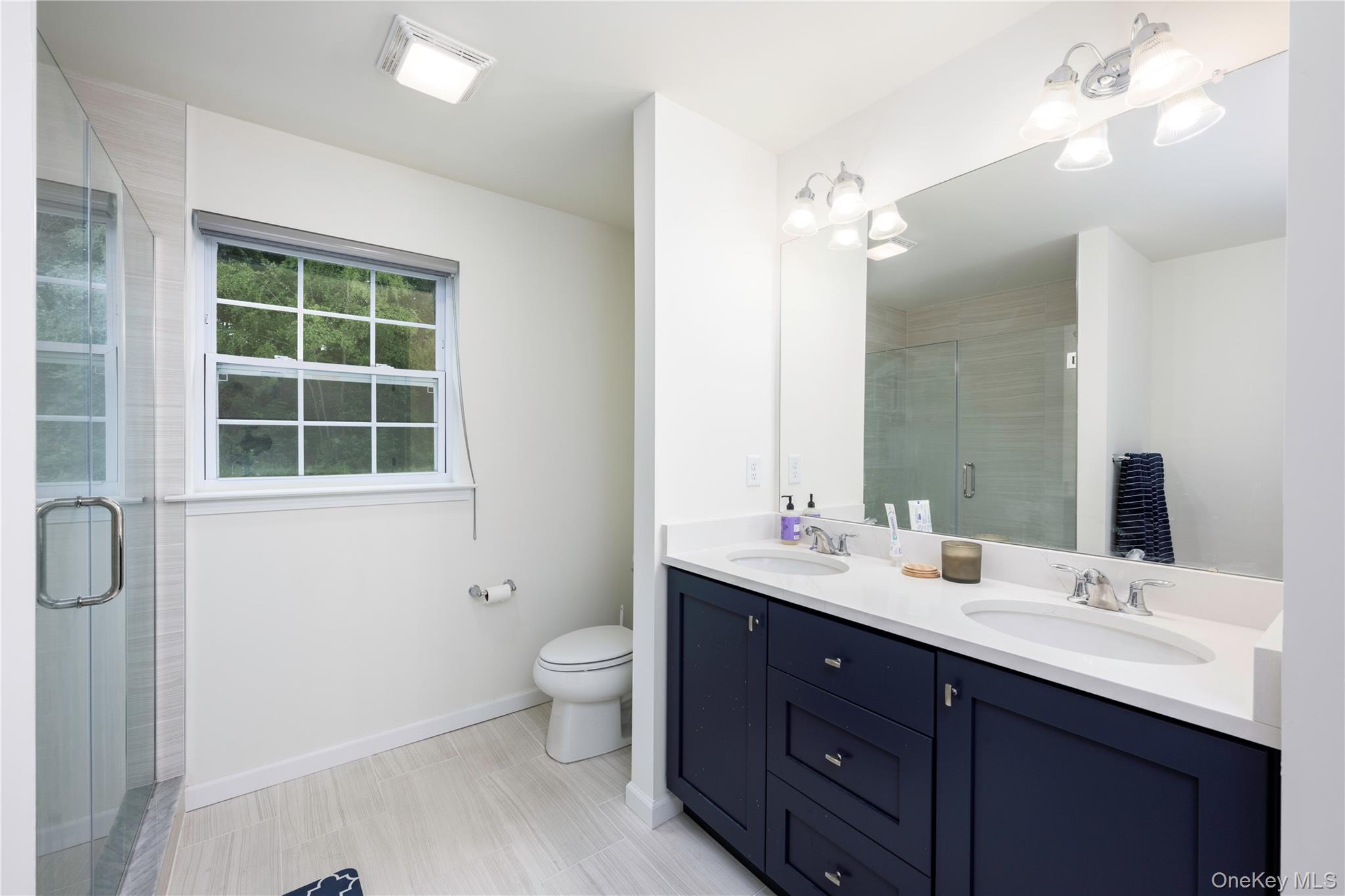 219 Ridgeline Drive, Poughkeepsie, NY 12603