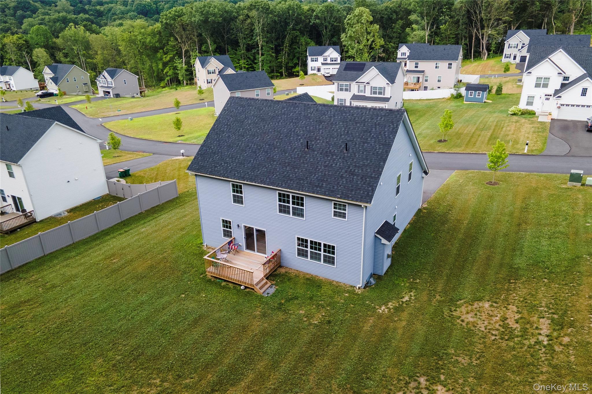 219 Ridgeline Drive, Poughkeepsie, NY 12603