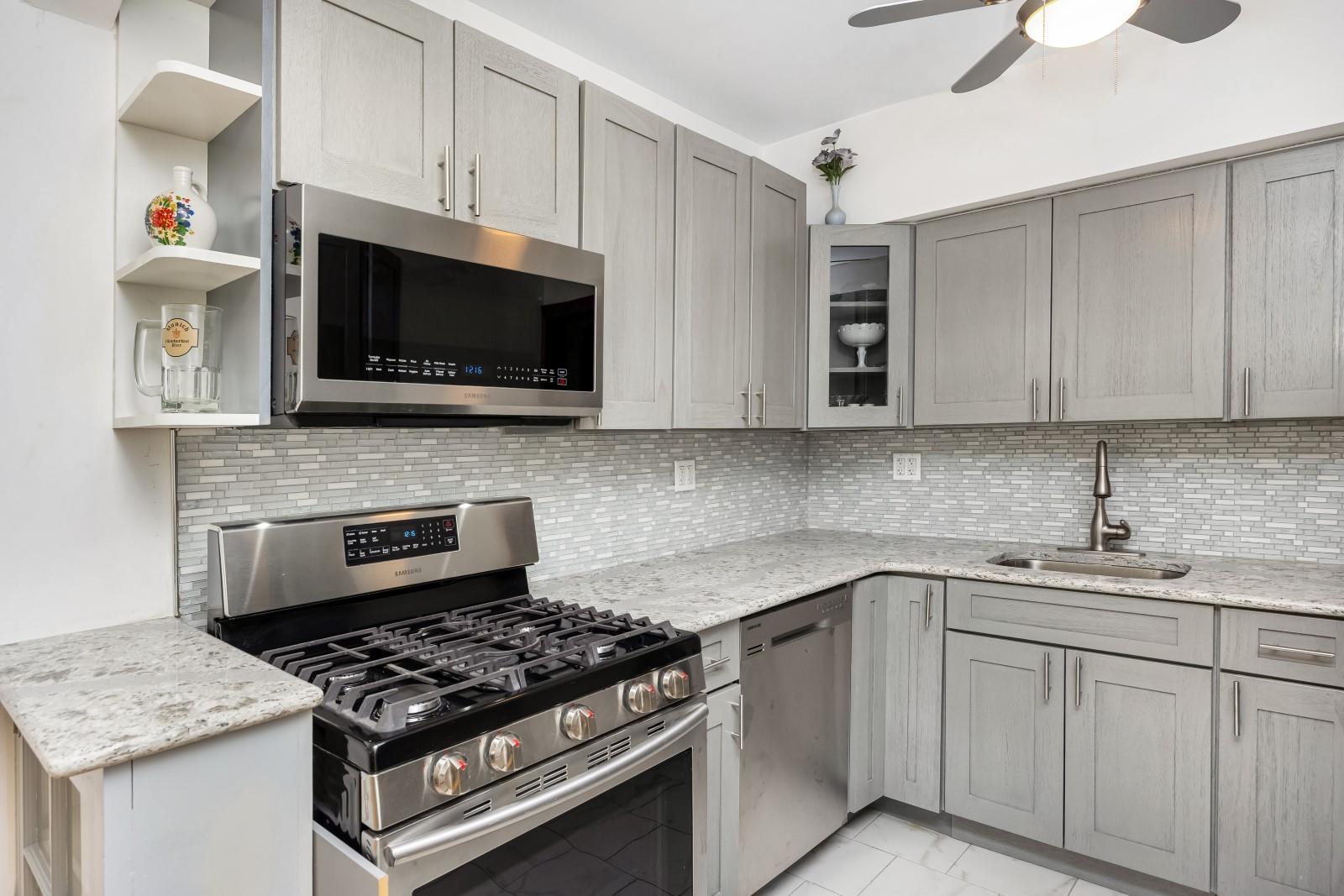 82-19 77th Avenue, Glendale, NY 11385