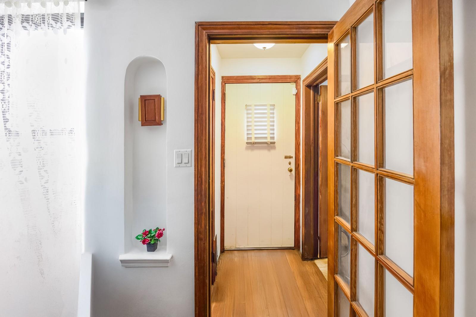 82-19 77th Avenue, Glendale, NY 11385