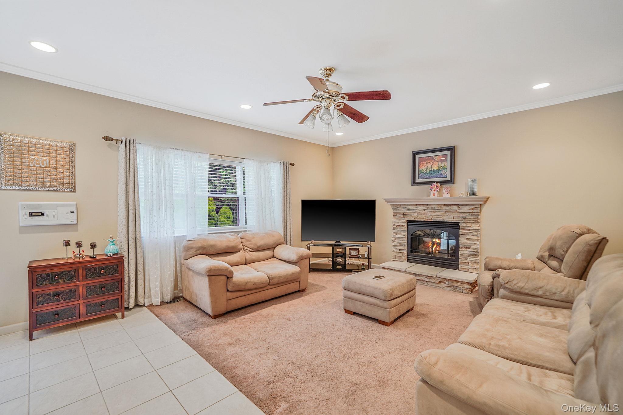 7 Sara Court, Nesconset, NY 11767