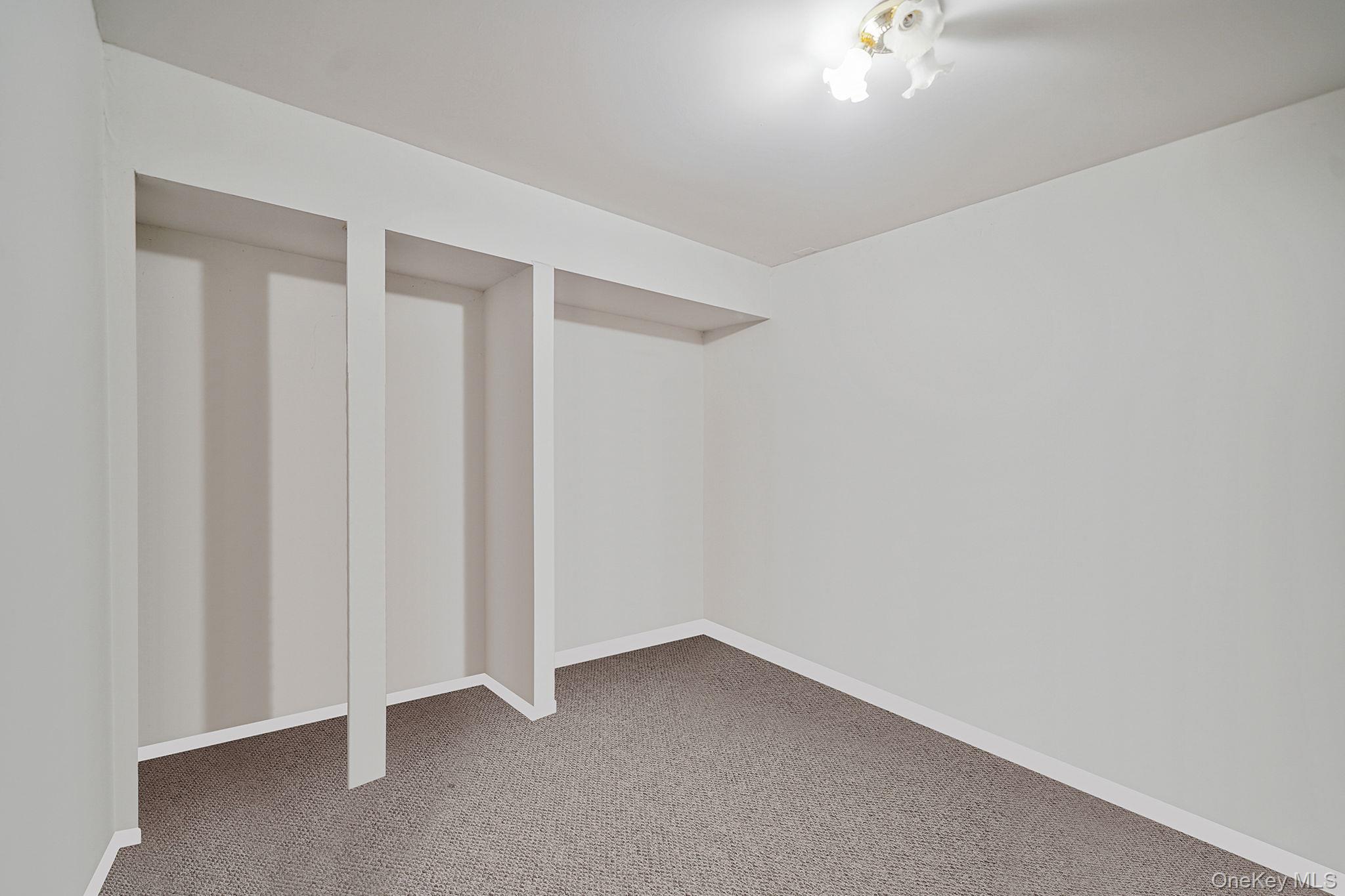 7 Sara Court, Nesconset, NY 11767