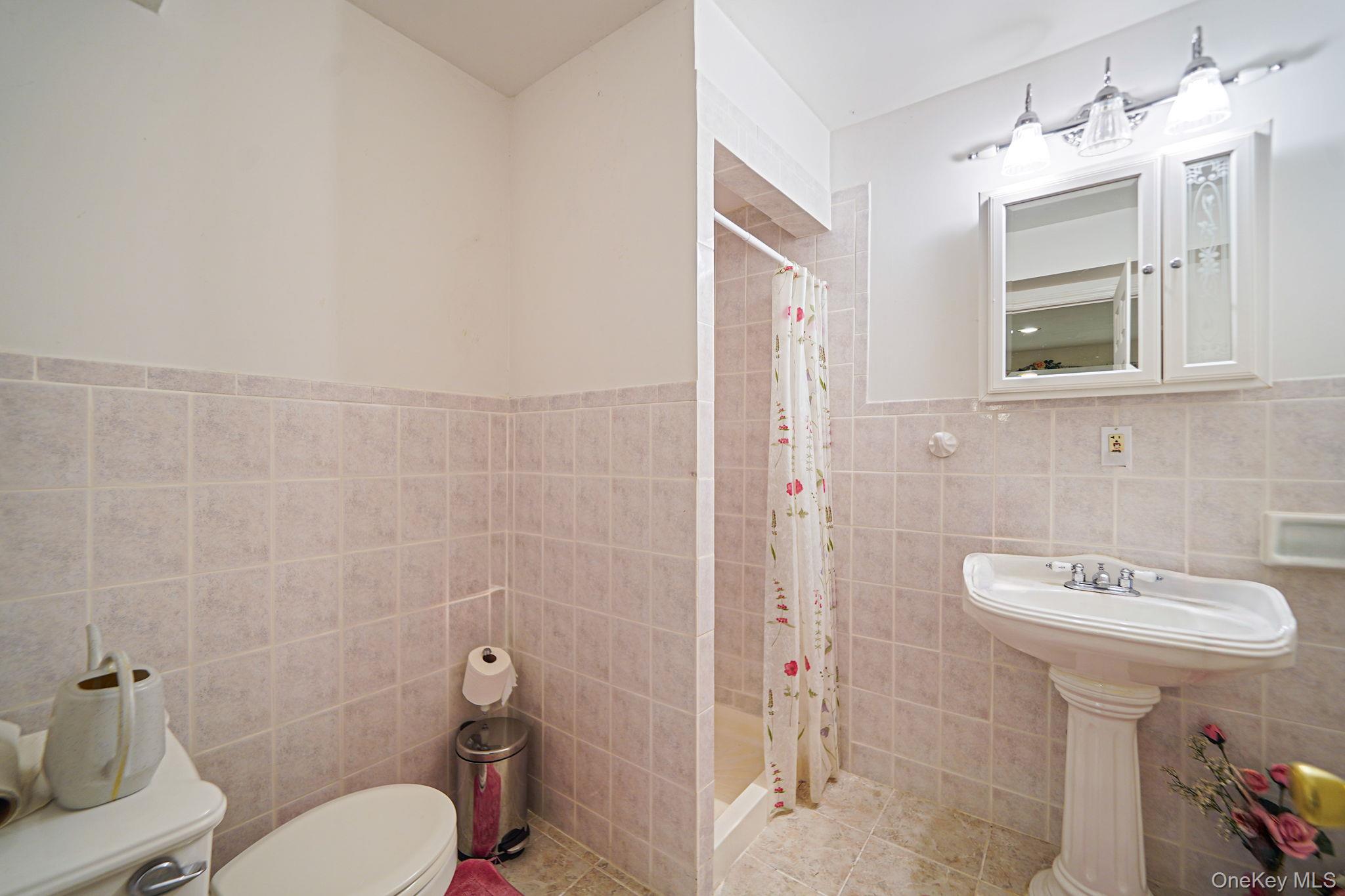 7 Sara Court, Nesconset, NY 11767