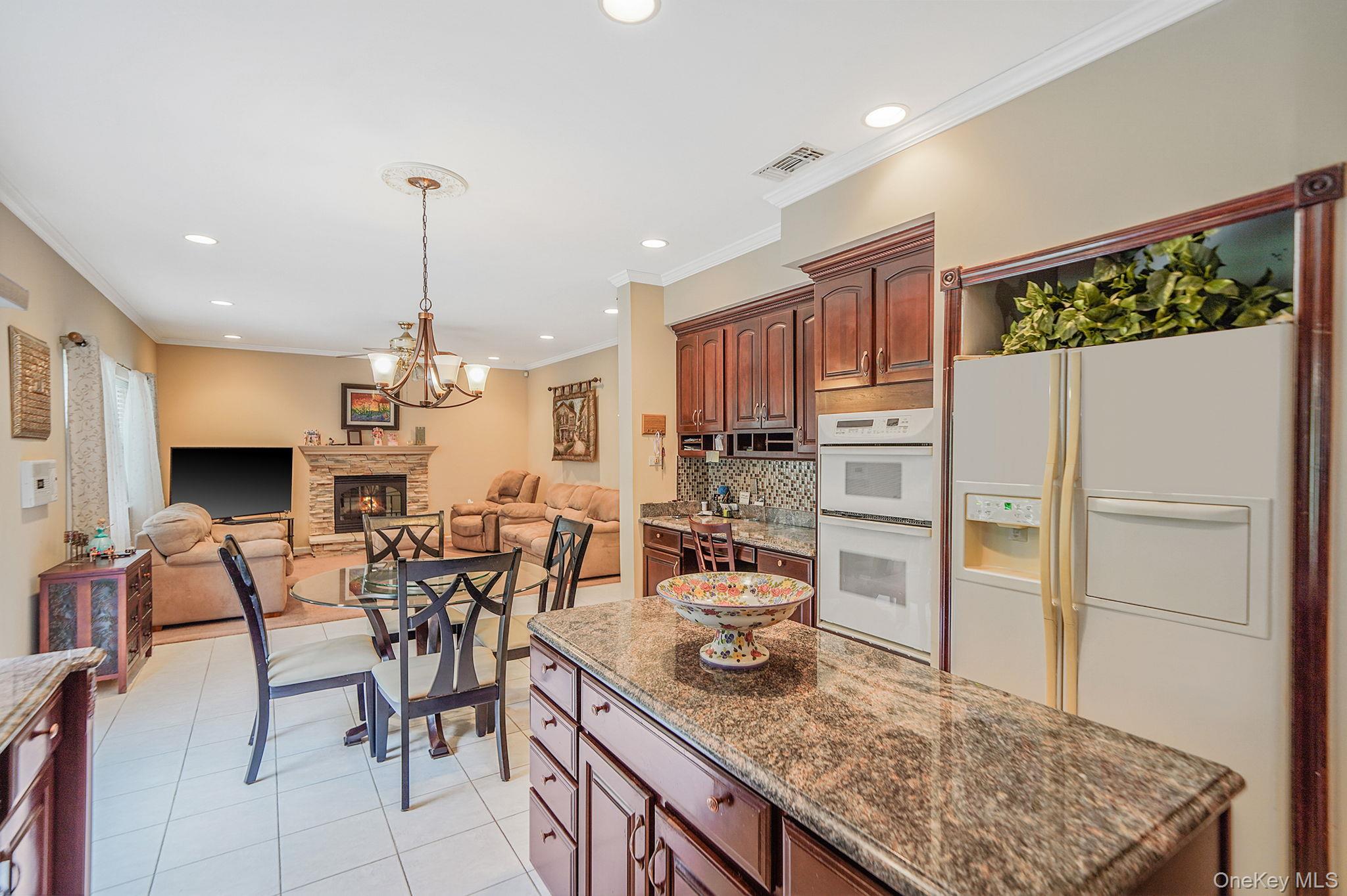 7 Sara Court, Nesconset, NY 11767