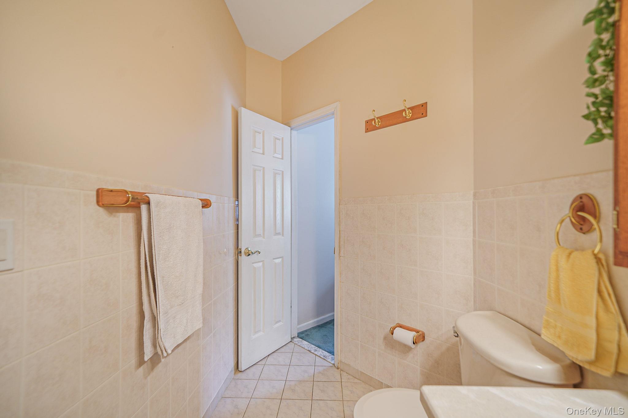 7 Sara Court, Nesconset, NY 11767