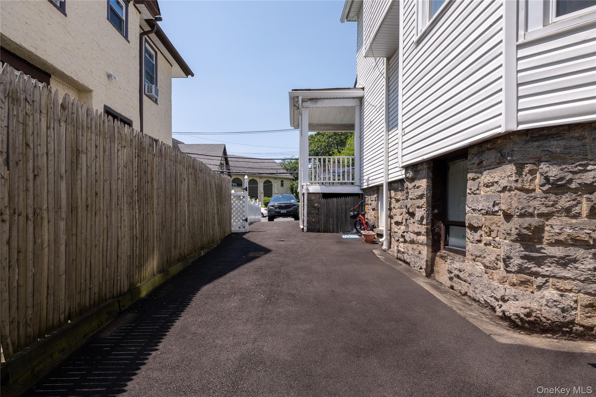 786 N Broadway, Yonkers, NY 10701