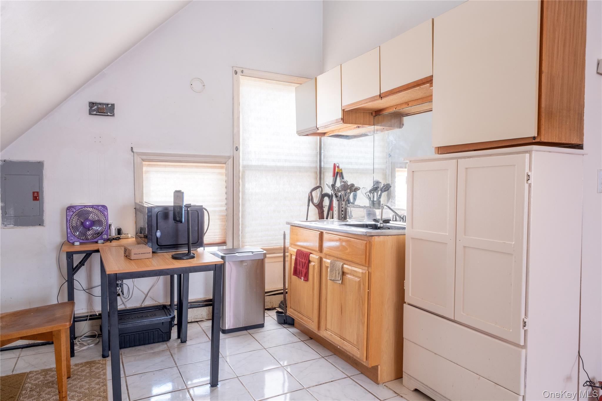 786 N Broadway, Yonkers, NY 10701