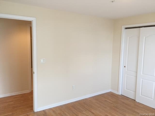 26 W Broadway # 301, Long Beach, NY 11561